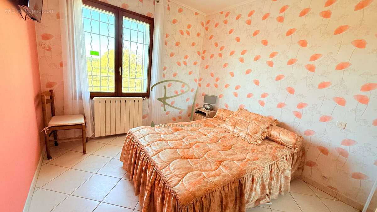 Uzès à 1 min   Maison avec piscine, vue dégagée et grand terrain - photo 15
