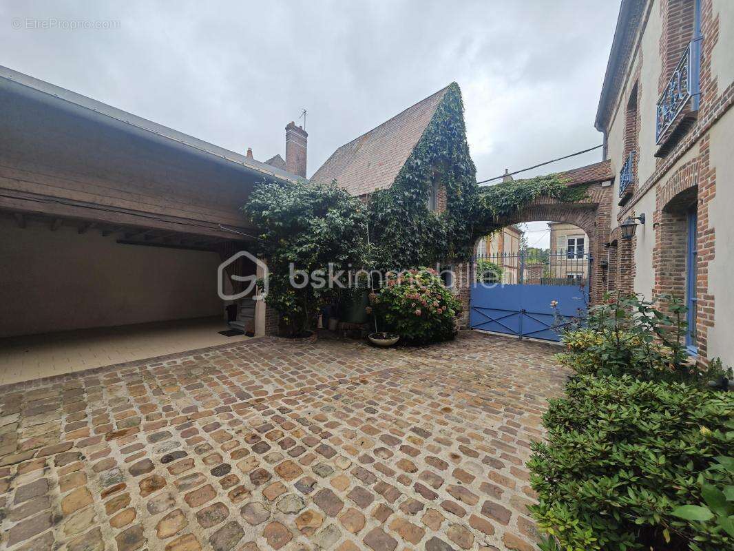 Maison à L&#039;AIGLE