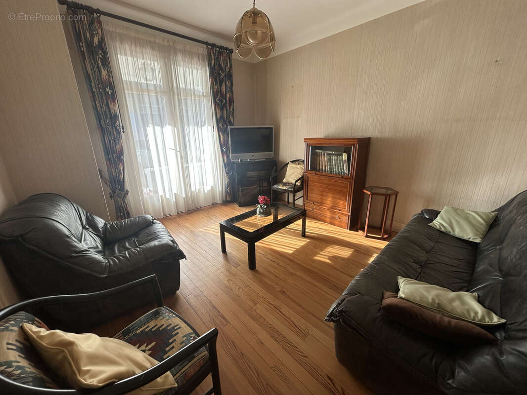 Maison à MONTGAILLARD