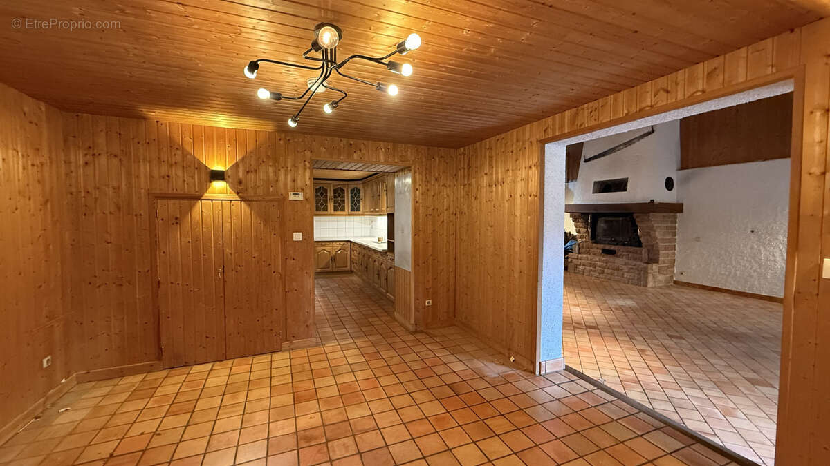 Maison à TAINTRUX