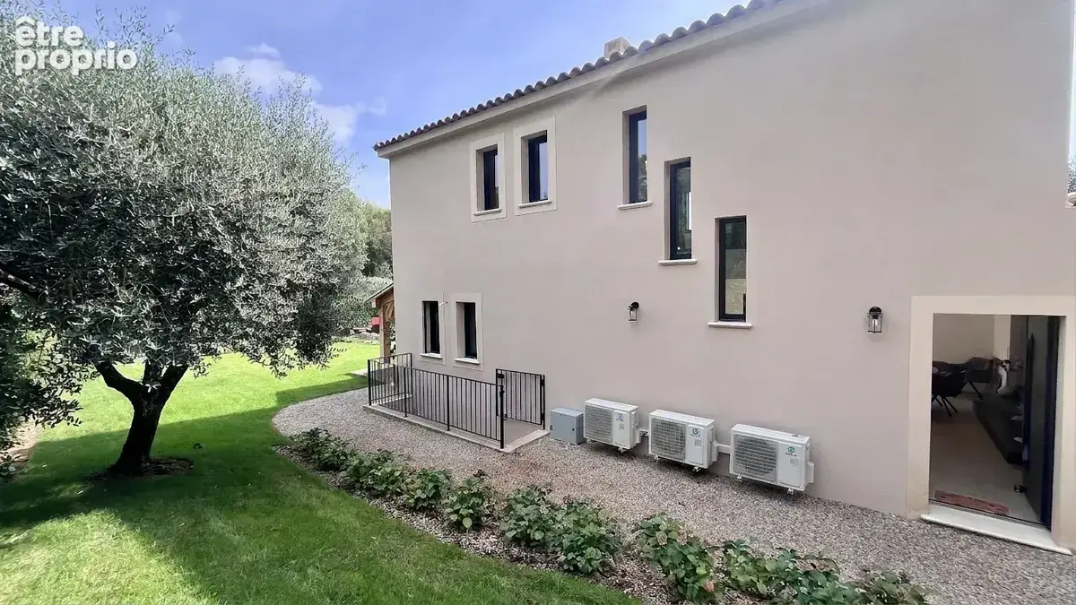 Maison 6 pièces 173 m² à vendre à Roquefort-Les-Pins (06330) - photo 25