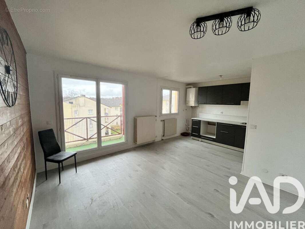 Photo 4 - Appartement à CORBEIL-ESSONNES