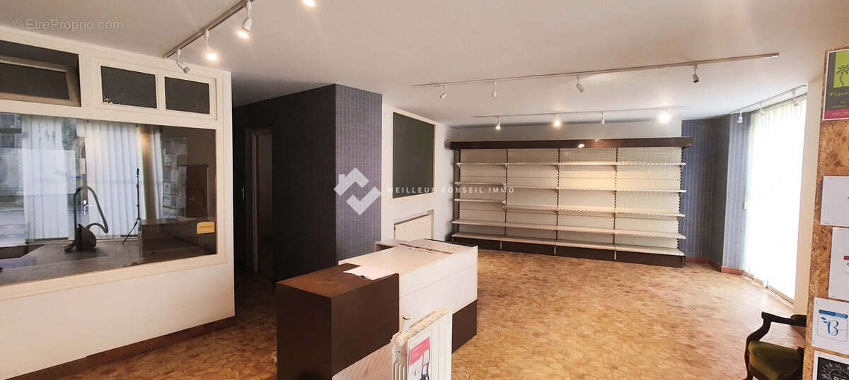 Appartement à CAUREL