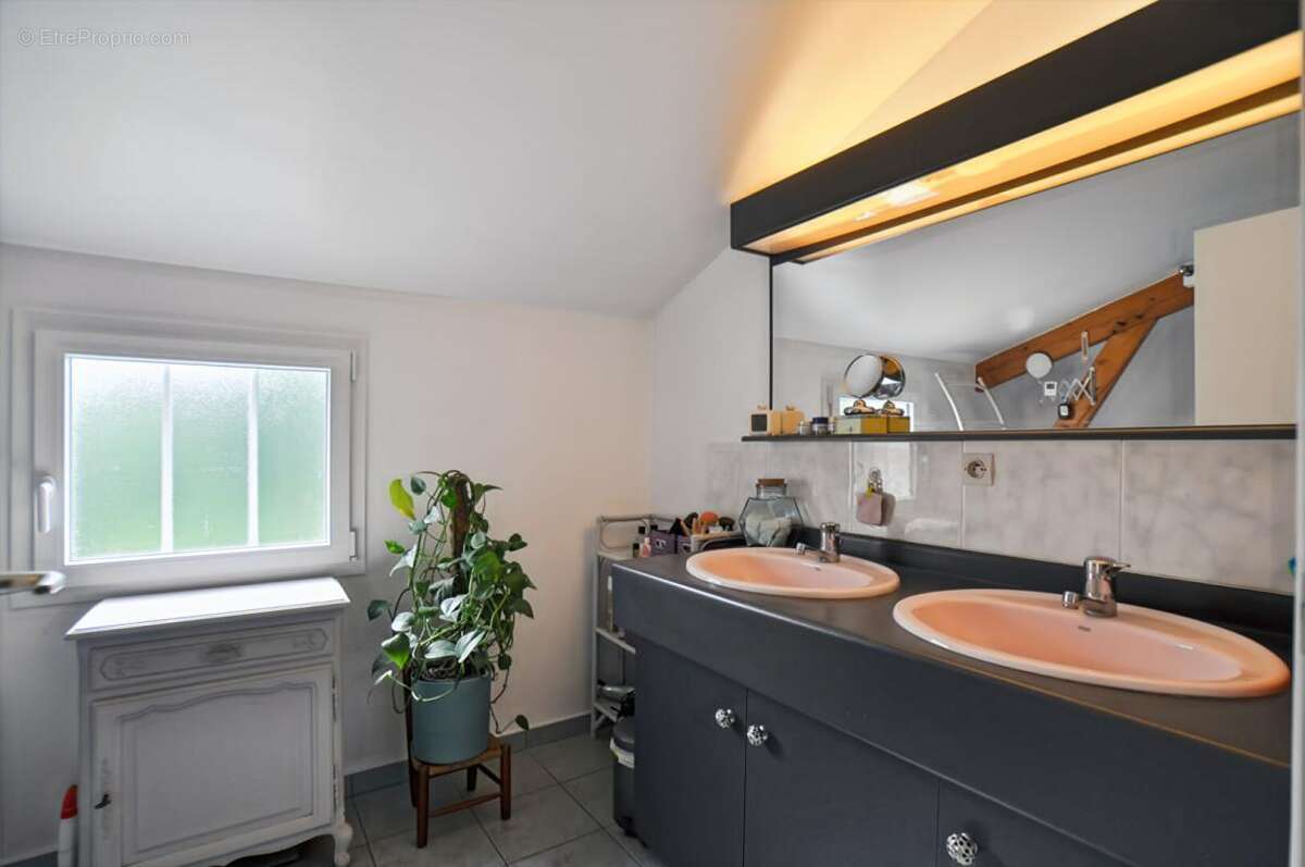 Maison à SAINT-AIGNAN-GRANDLIEU