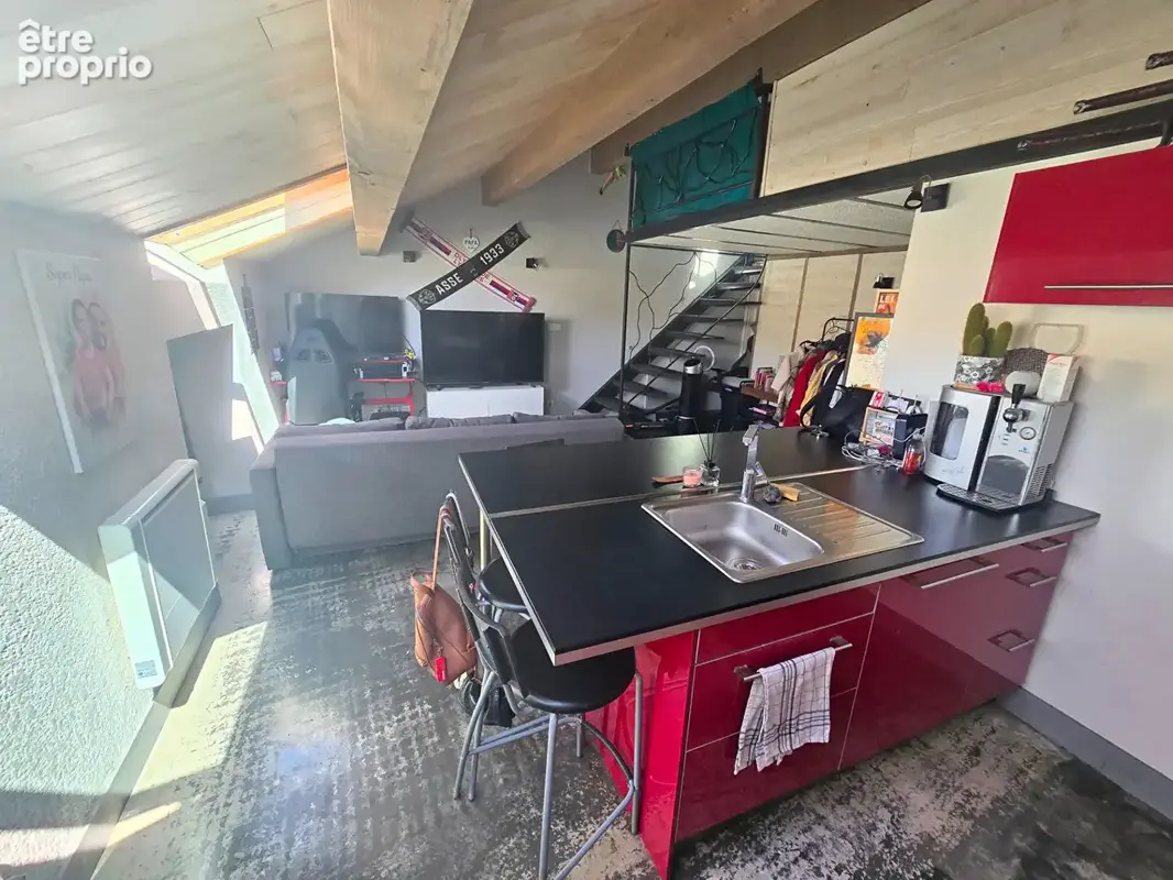 LE PUY T2 vendu loué -pour investisseur - photo 3