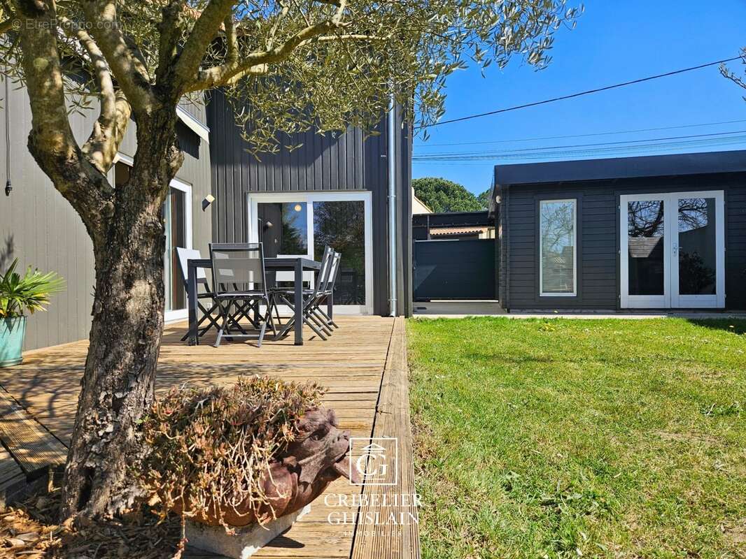 Maison de 135 m² + dépendance 17 M2 – Jardin intime – Terrasse plein sud – Vertou La Bourrelière - photo 11