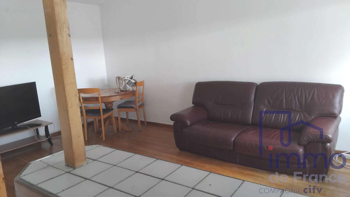 Appartement à SAINT-ETIENNE