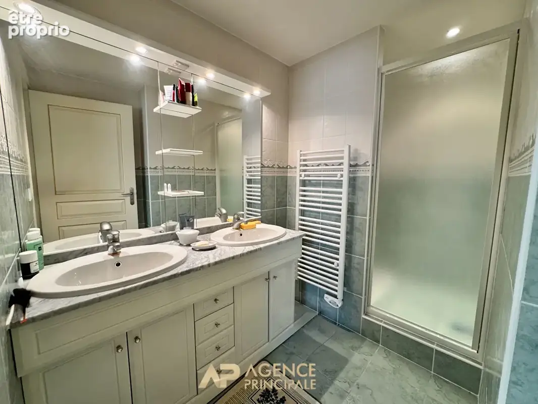 La Rochelle Médiathèque - Appartement 116 m², 3 chambres, 2 terrasses et garage - photo 10