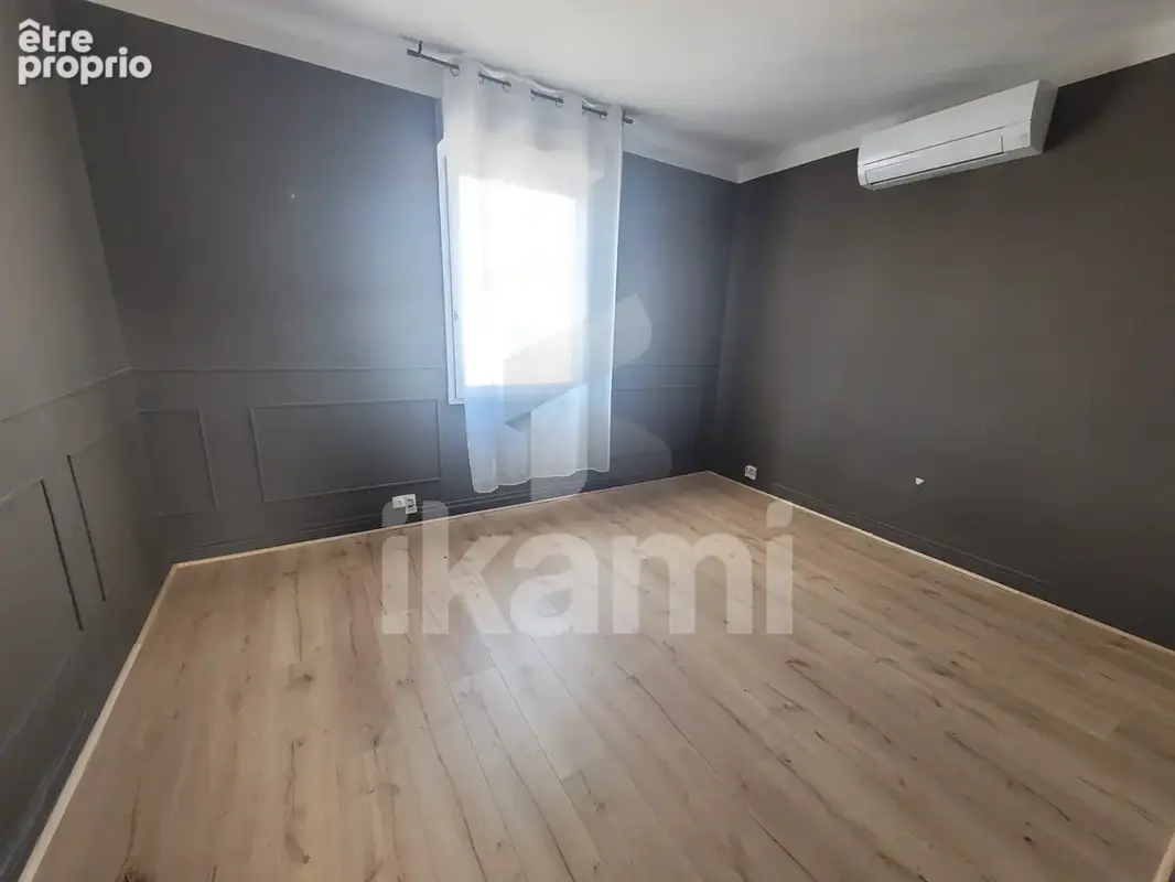 Maison - 85 m2 - 5 pièces - avec piscine et dépendances - photo 10