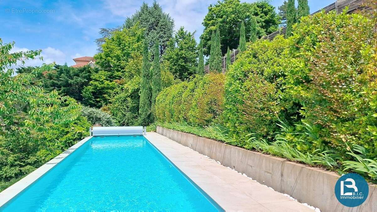 Maison à SAINT-DIDIER-AU-MONT-D'OR