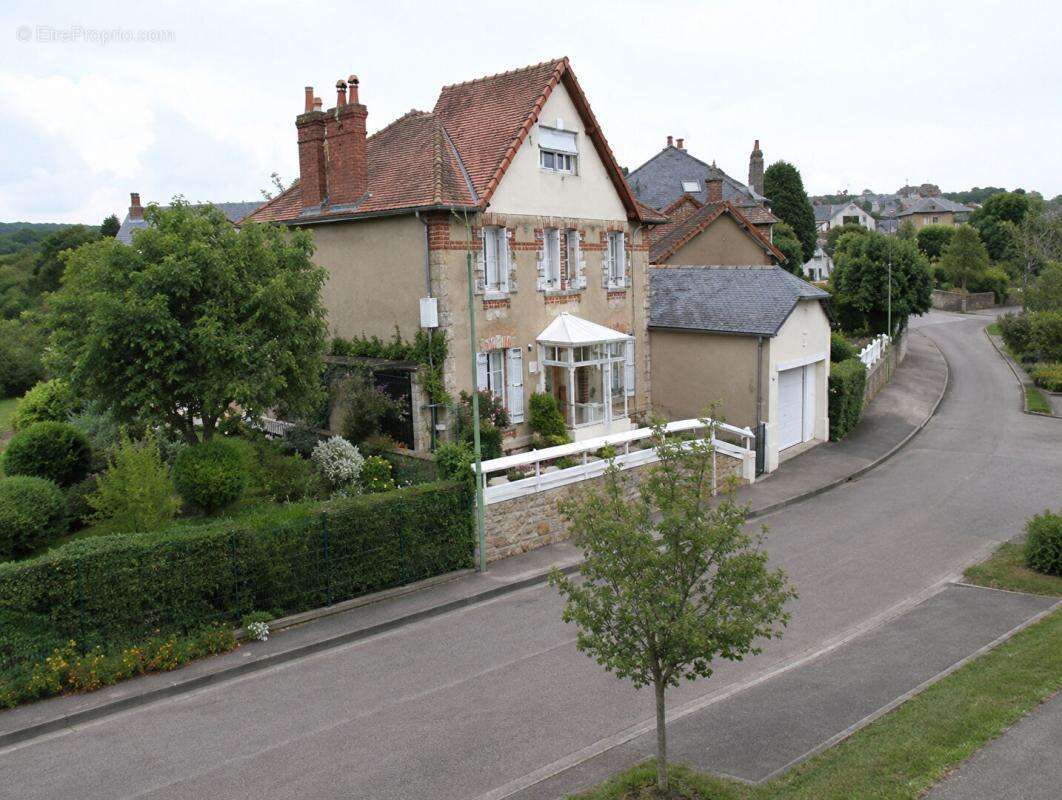 Belle demeure Saint Honore Les Bains 7 pièce(s) - photo 2