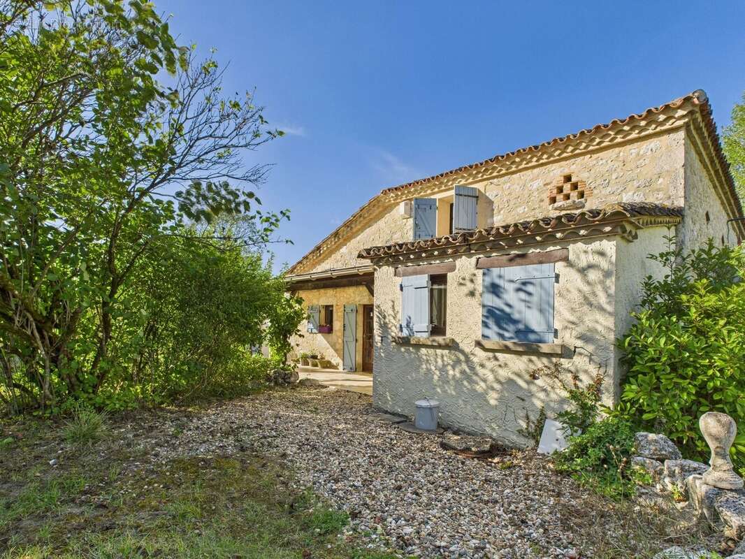 Maison élégante avec piscine, maison d'amis et vue imprenable - photo 22