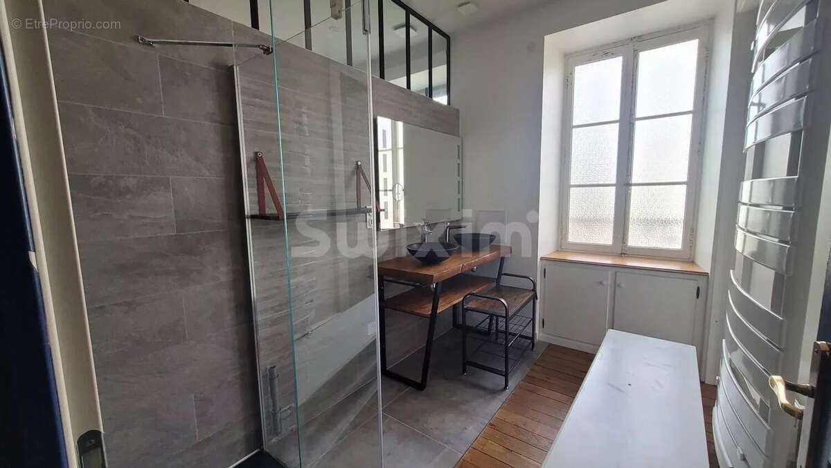 Appartement à LONS-LE-SAUNIER