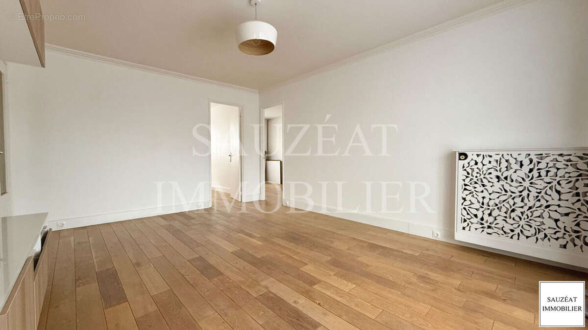 Appartement à BAGNEUX