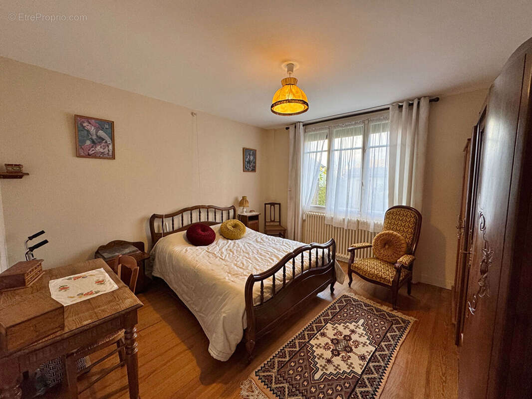 Maison à BRICQUEBEC