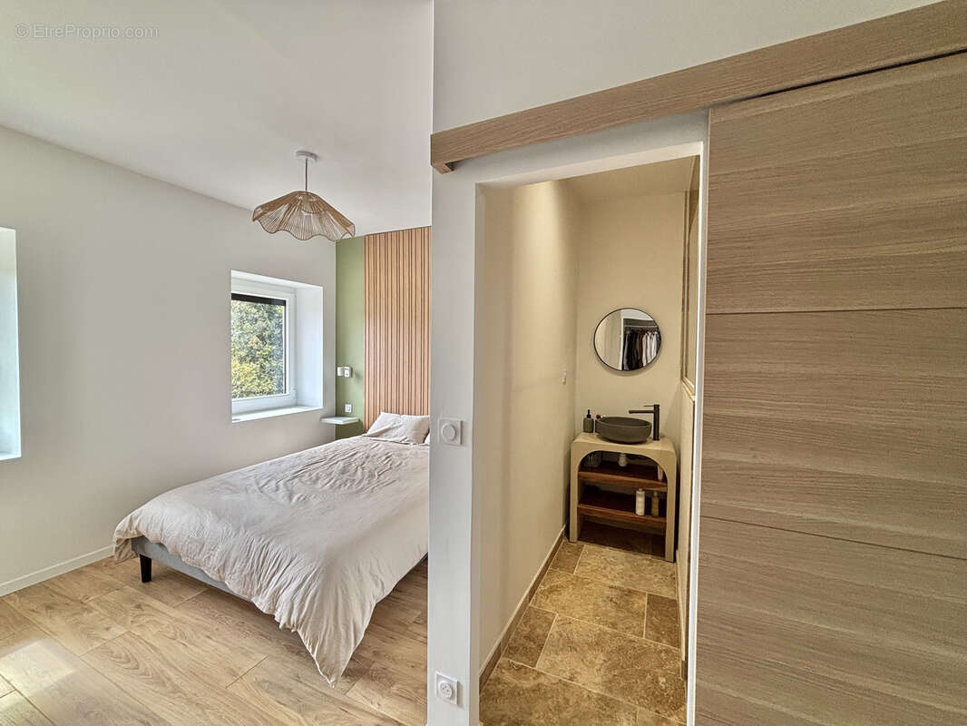 Maison à BOURG-DE-PEAGE