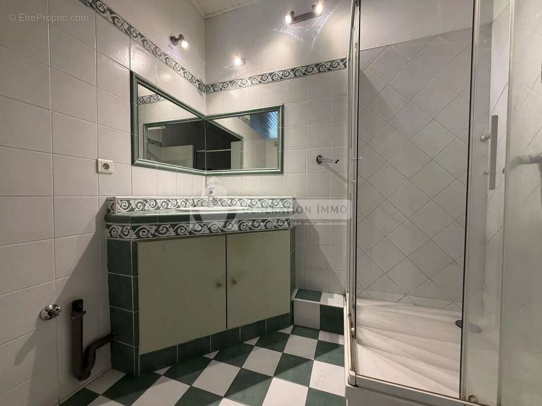 Maison de 67 m² avec terrasse sur ARLES - photo 8