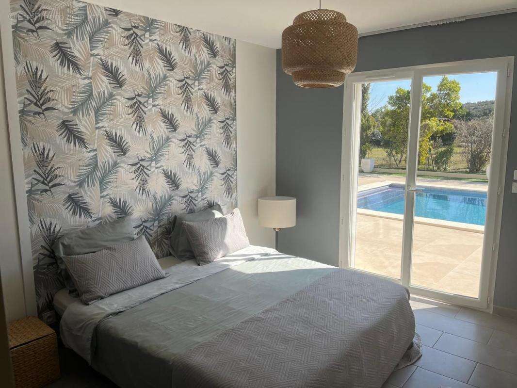 URGENT! Villa 9/10 pièces de 250m² sur terrain de 1250m² avec piscine à vendre / Céret 66400-66490 Vivès _ Saint-Jean-Pla-de-Cor - photo 13