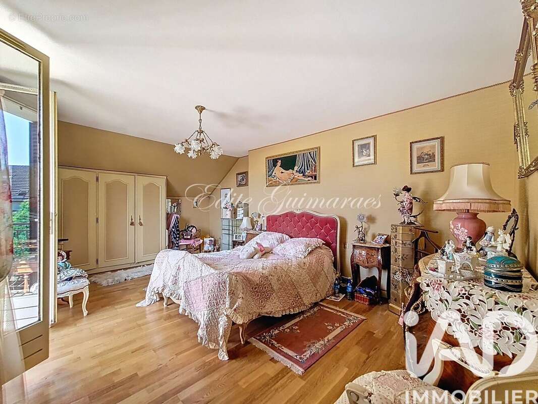 Photo 8 - Maison à SARTROUVILLE