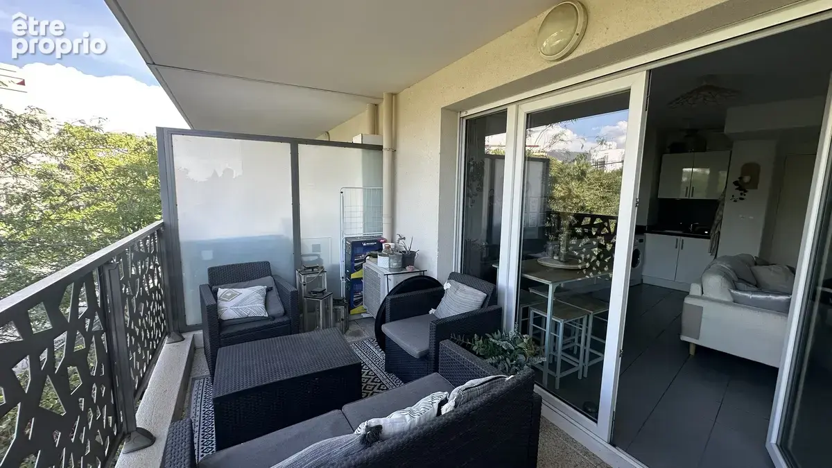 Appartement 2 pièces 41 m² à vendre à Toulon (83100) - photo 2