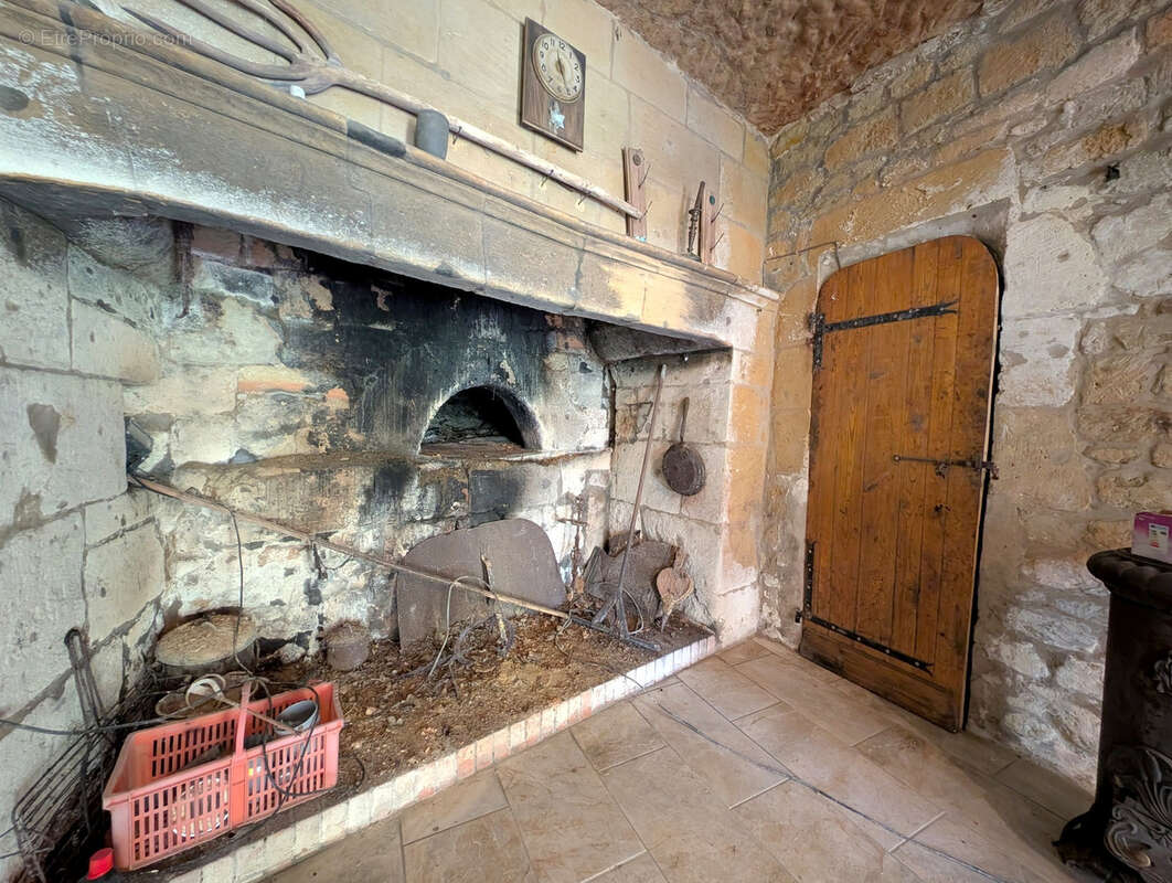 Joli Troglo entre Doué et Saumur - photo 8
