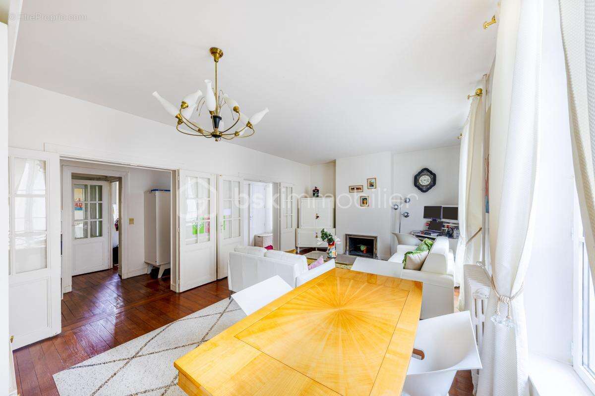 Appartement à SAINT-GERMAIN-EN-LAYE