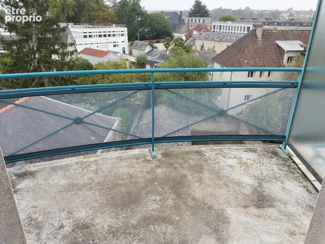 T3 en dernier étage avec terrasse & parking — Emplacement idéal Gare / Centre-ville - photo 8