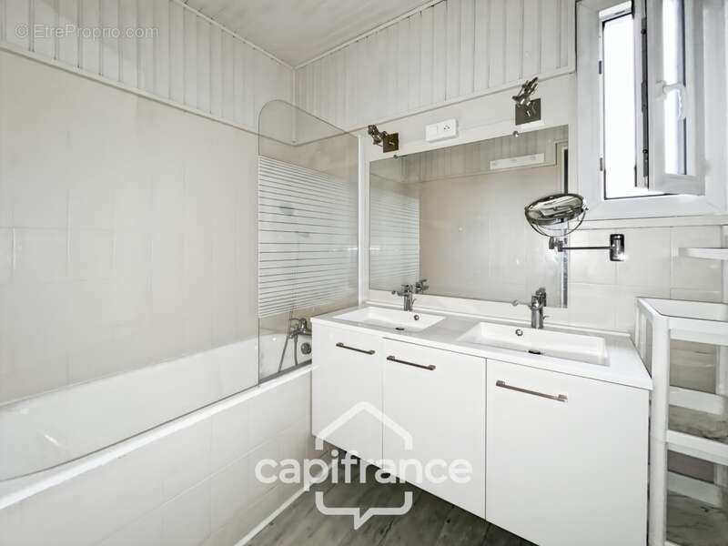 Appartement à CHENNEVIERES-SUR-MARNE