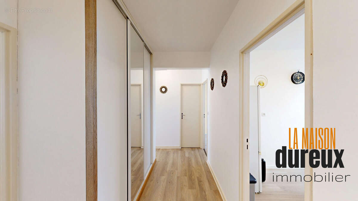 Appartement à GRAY