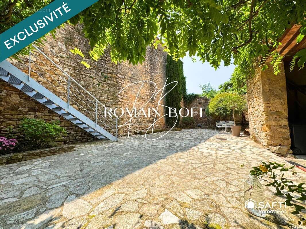 Maison 205 m² à Castelnau-Valence  - photo 6