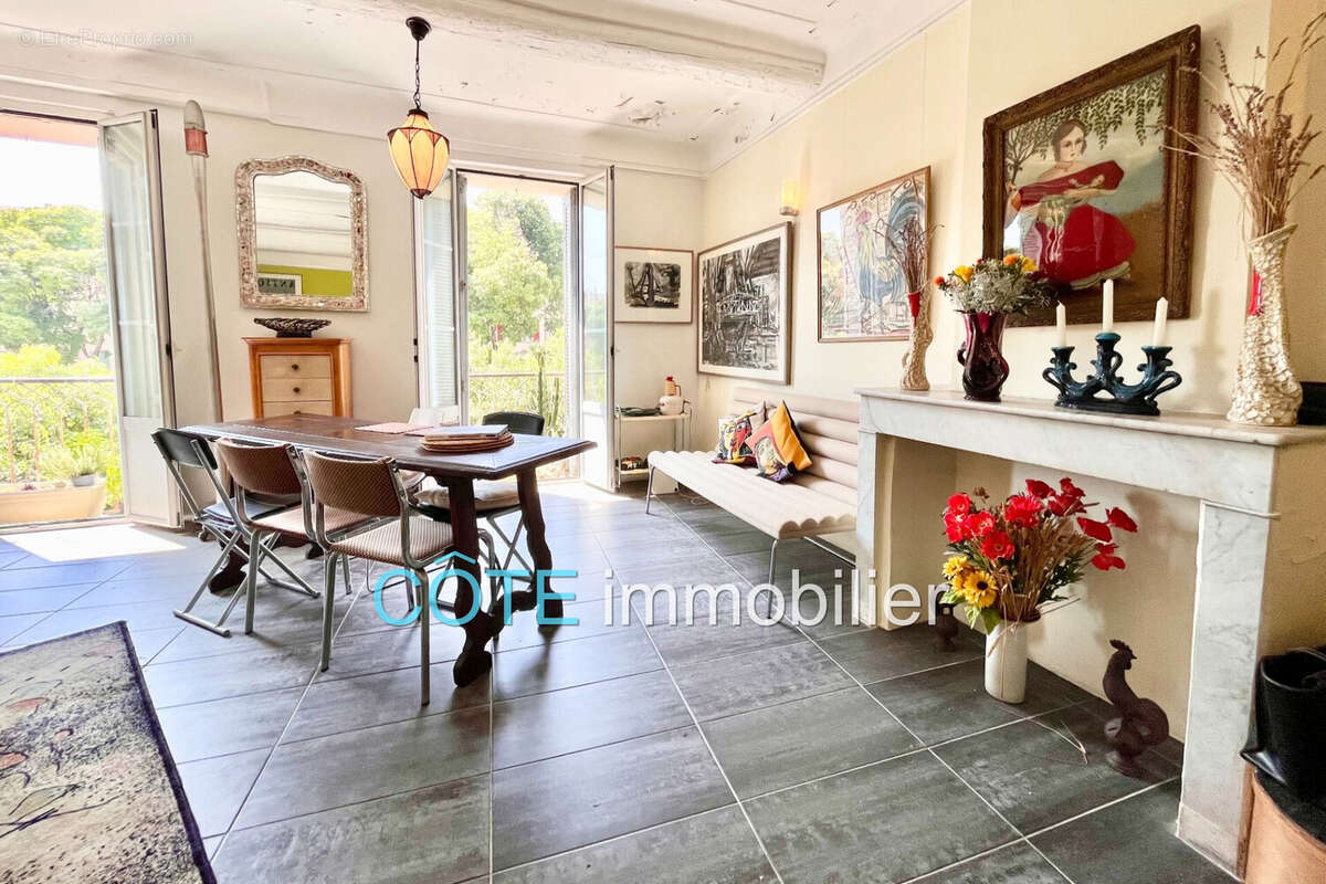 Appartement 90 m² à Antibes  - photo 3
