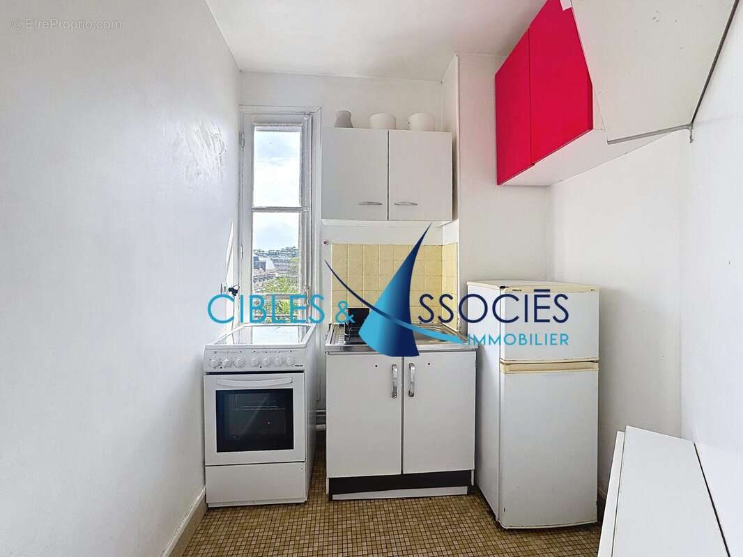 Appartement à PARIS-10E