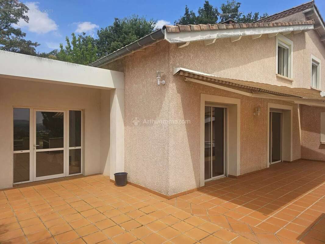 Maison 262 m² à Lescure-D'albigeois  - photo 18
