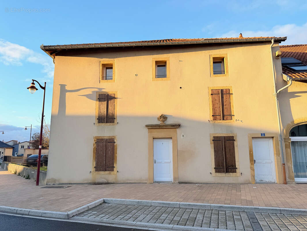 Appartement à MARLY