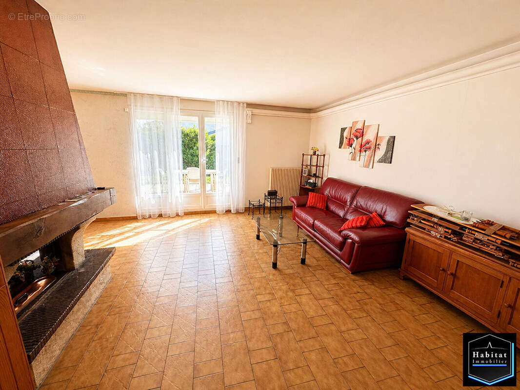 Maison à OTHIS