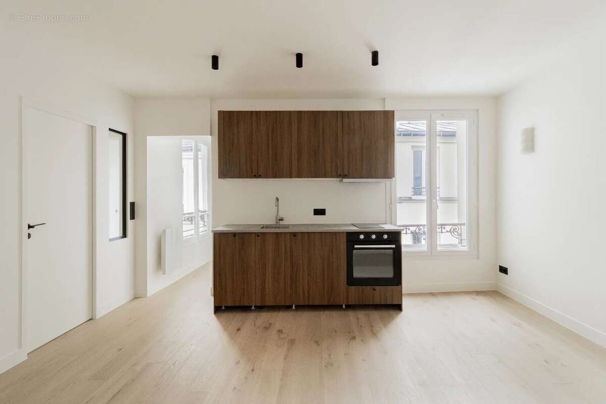 Appartement à PARIS-9E