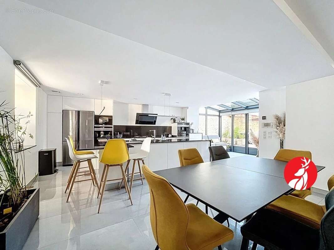 Maison à MILLY-LA-FORET