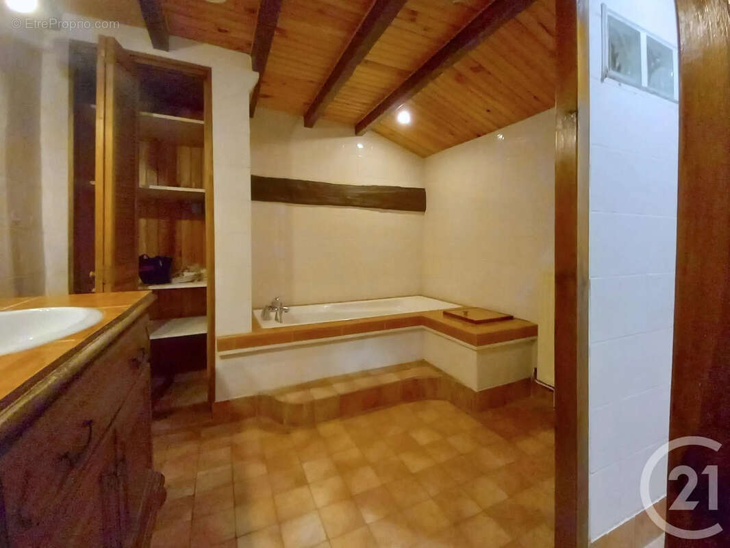 Maison à MAINCY