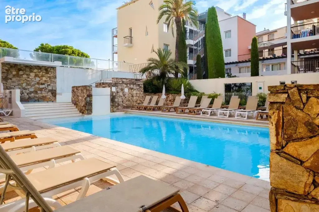 INVESTISSEMENT LOCATIF  Antibes  Résidence de Tourisme Pierre & Vacances Premium Port-Prestige - 6,01 % de rentabilité - photo 6