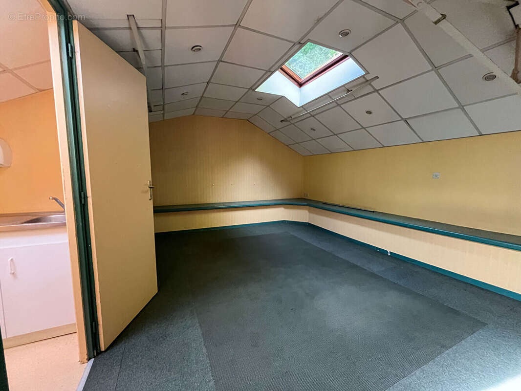 Commerce à POITIERS