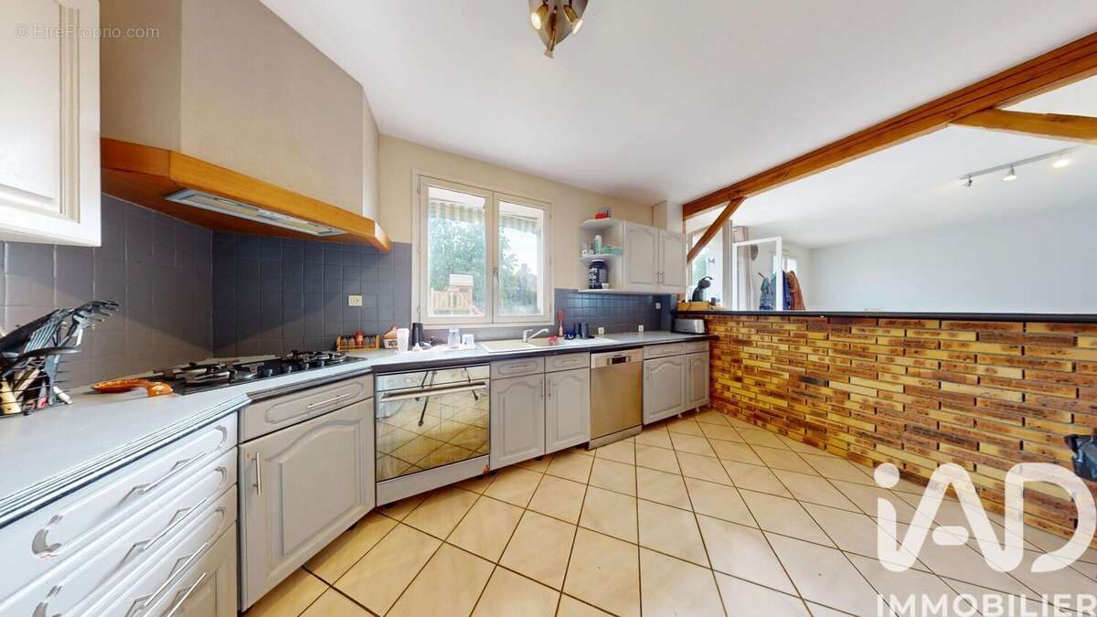 Maison 120 m² à Lixy  - photo 6