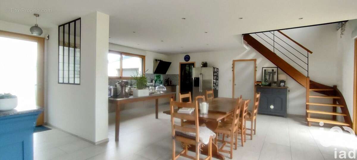 Photo 3 - Maison à LES LOGES-MARCHIS