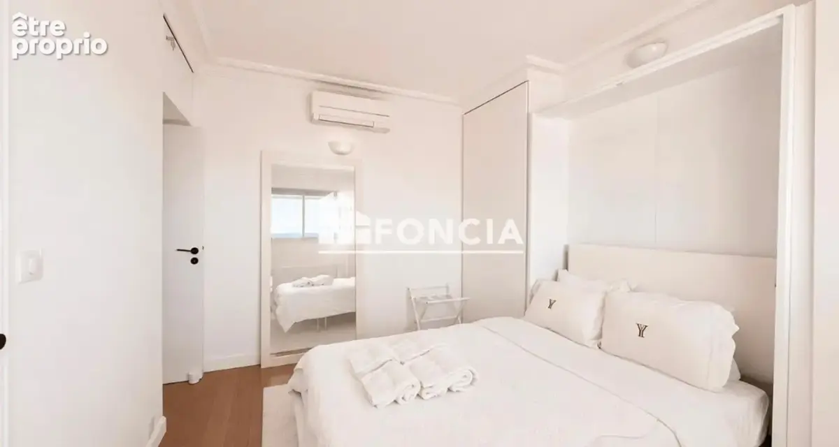 Appartement Marina Baie des Anges de 95.55m2 - Vue Port et mer - photo 5