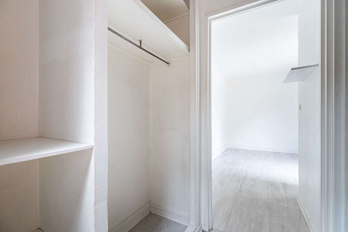 Appartement à PARIS-19E