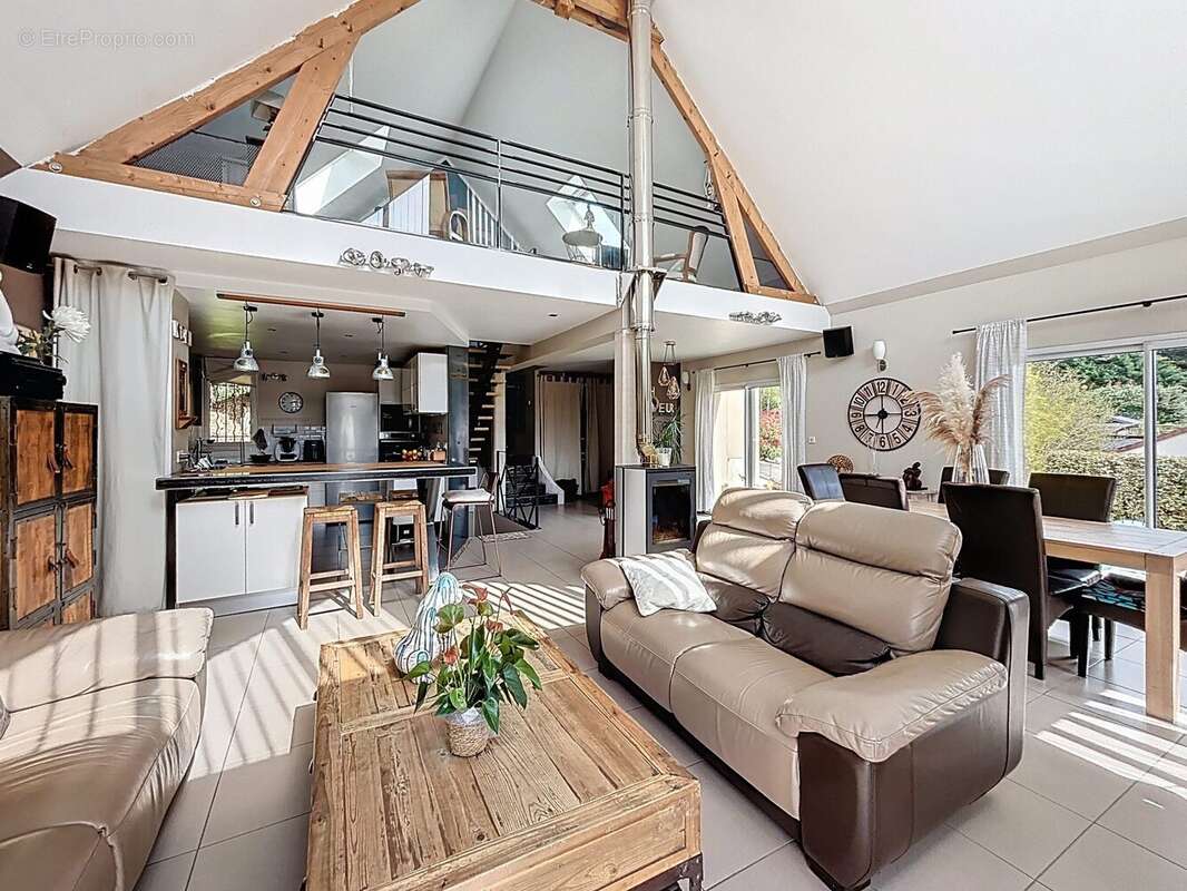 Maison à CHATEAUFORT