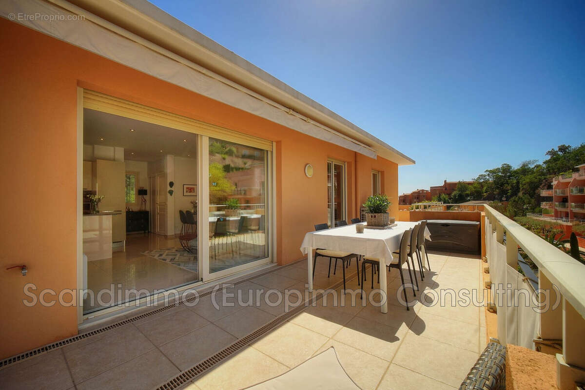 Appartement à THEOULE-SUR-MER