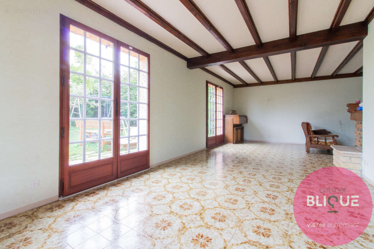 Maison à LAITRE-SOUS-AMANCE