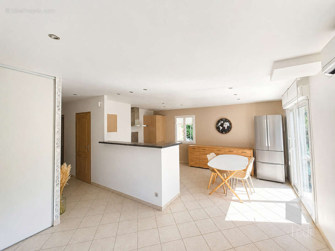 MALATAVERNE, maison de plain pied de 92 m2 - photo 4