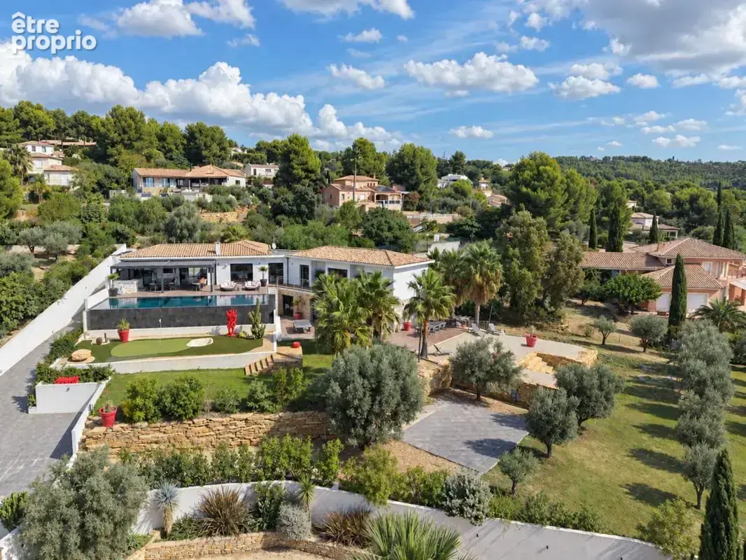 A vendre la cadiere d'azur 83740 luxueuse villa contemporaine avec vue mer - photo 13
