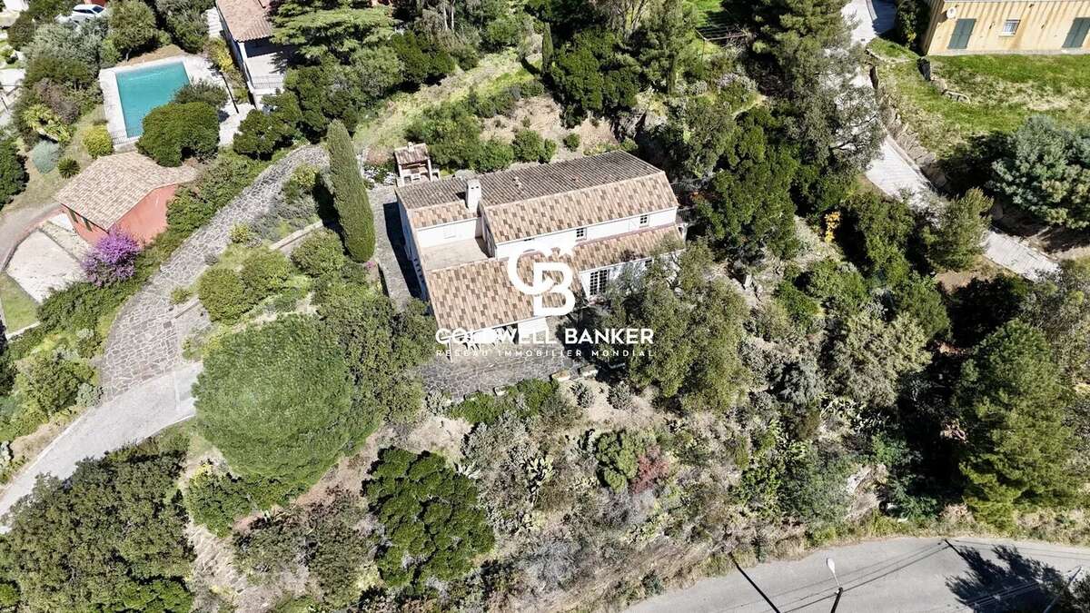 Maison à RAYOL-CANADEL-SUR-MER